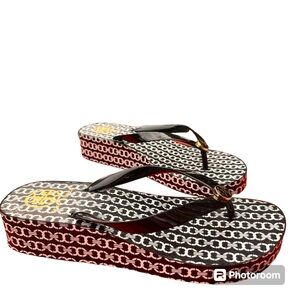 Tory Burch NIB Wedge Flip Flop Black Gemini Link Sz 9